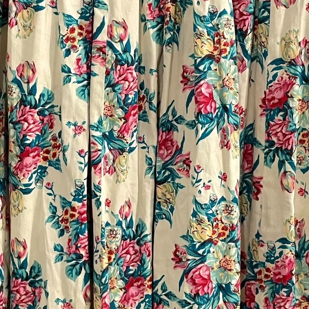 Kettle Creek Canvas Co. Cream Floral Midi Skirt Size 2 - Picture 3 of 5